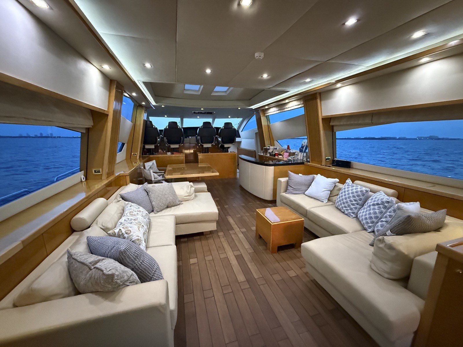 Sunseeker 108, photo 3 of 32